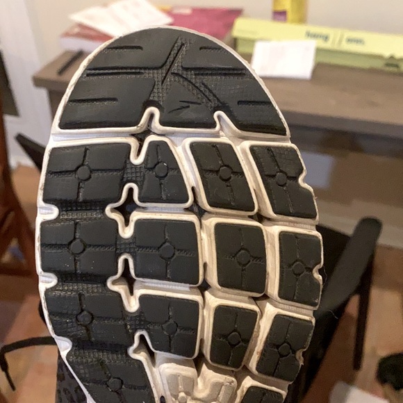 Brooks running shoes - Picture 5 of 5